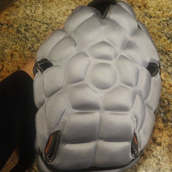 Game Breaker Washington Huskies Gray Soft Shell Helmet Adult Size XL - Picture 3 of 11